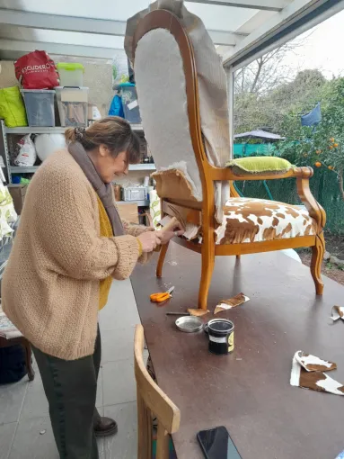Cours de tapisserie à Prunelli-Di-Fiumorbo, Prunelli-di-Fiumorbo, Les petits fauteuils