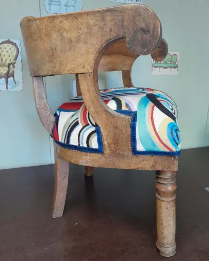 Relooking de fauteuil ancien avec tissu contemporain à Prunelli-di-Fiumorbo, Prunelli-di-Fiumorbo, Les petits fauteuils