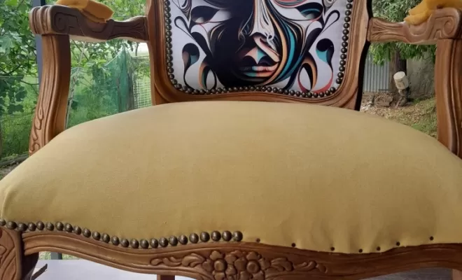 Vente de 2 fauteuils style Louis XV refaits entièrement à neuf, pièces uniques sur Corte, Corte, Les petits fauteuils