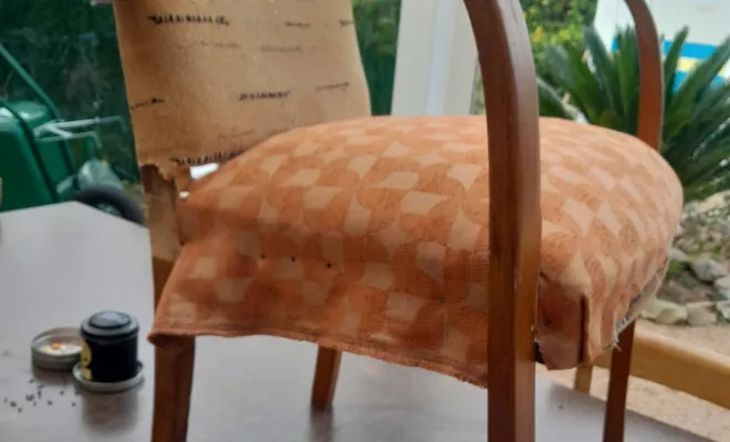 Rénovation d’un fauteuil bridge à Corte, Prunelli-di-Fiumorbo, Les petits fauteuils