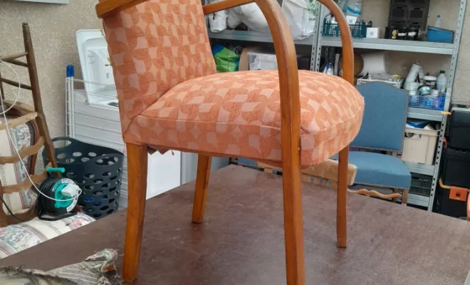 Rénovation d’un fauteuil bridge à Corte, Prunelli-di-Fiumorbo, Les petits fauteuils